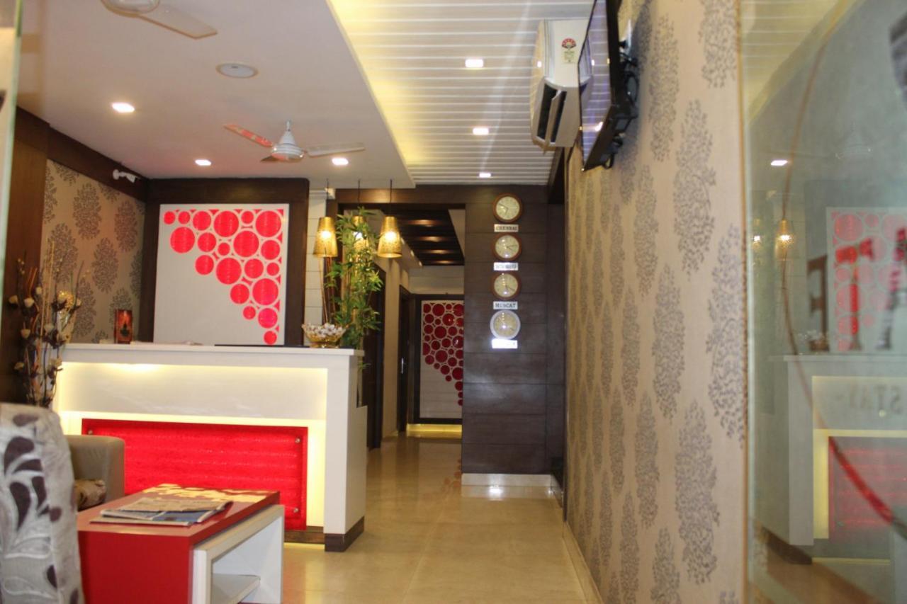 Sky Gate Hotel Near Apollo Main, Women'S & Children'S Us Consulate Sankara Netralaya Goethe Institute Prestigepalladium Shastri Bhavan Senmozhi Poonga Raj Ratnam Stadium Taj Coromandal India Oil Bhavan Dr Mohan'S Diabetics Vac เชนไน ภายนอก รูปภาพ